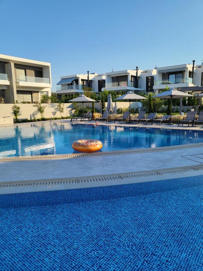 Olea Valley Holiday Villa Nikiti  Extérieur photo
