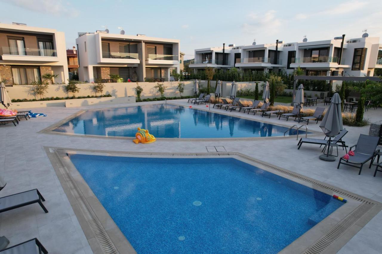 Olea Valley Holiday Villa Nikiti  Extérieur photo