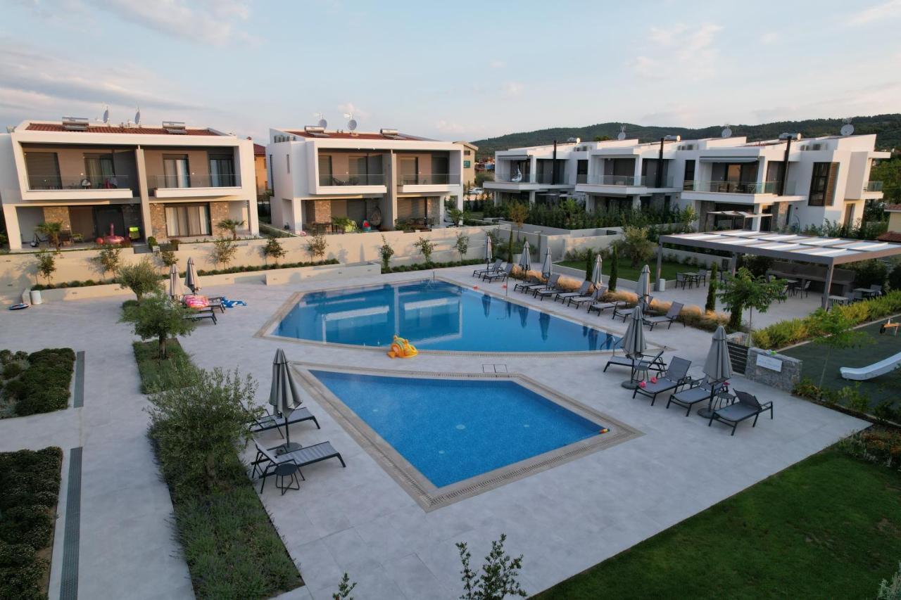 Olea Valley Holiday Villa Nikiti  Extérieur photo