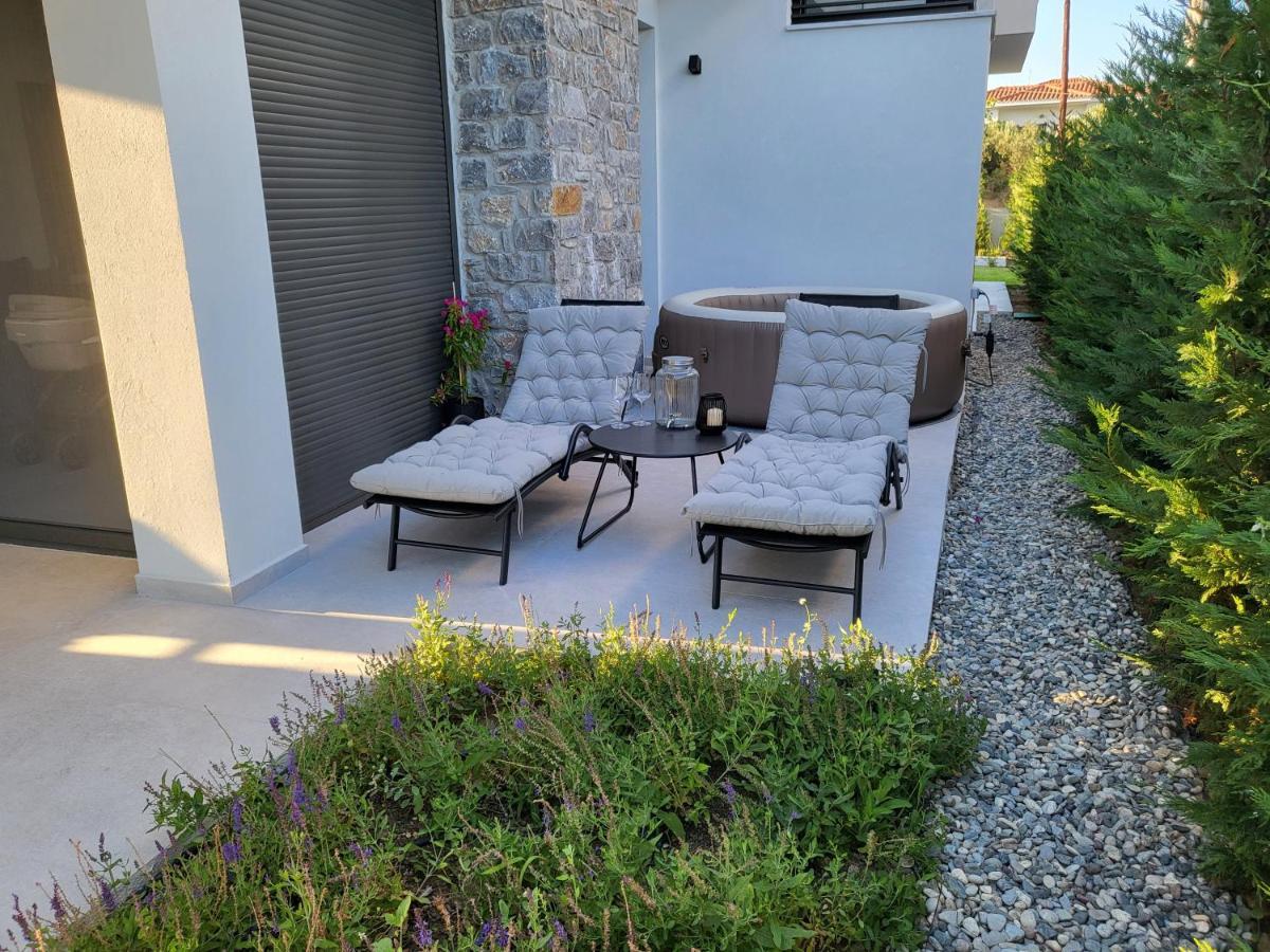 Olea Valley Holiday Villa Nikiti  Extérieur photo